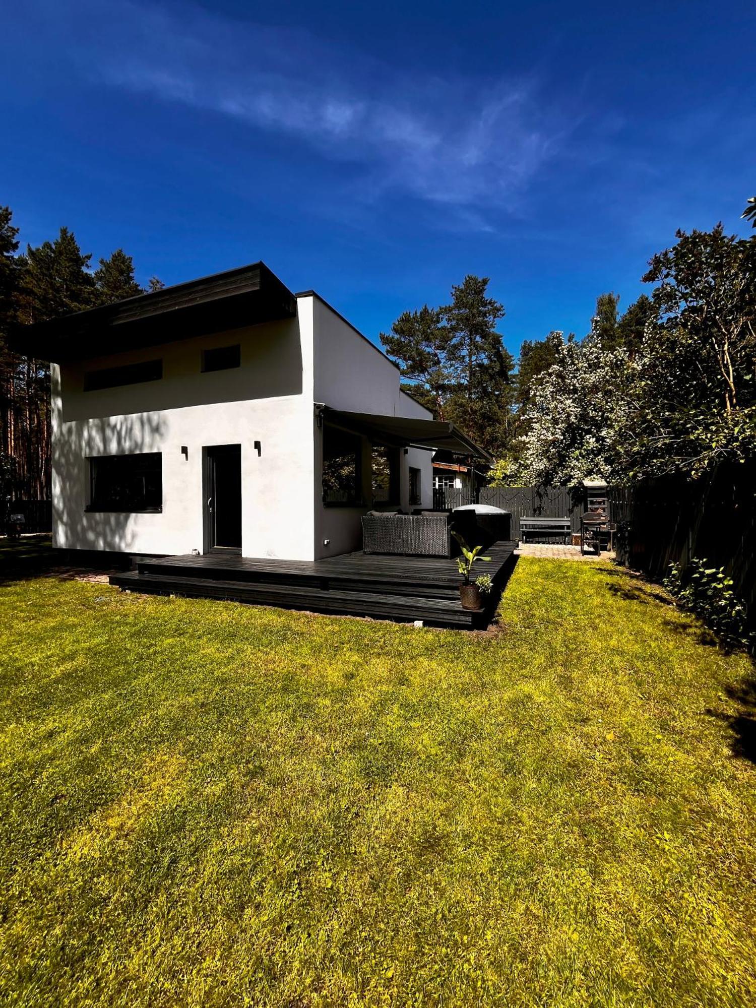 Villa - Close To The Sea And
