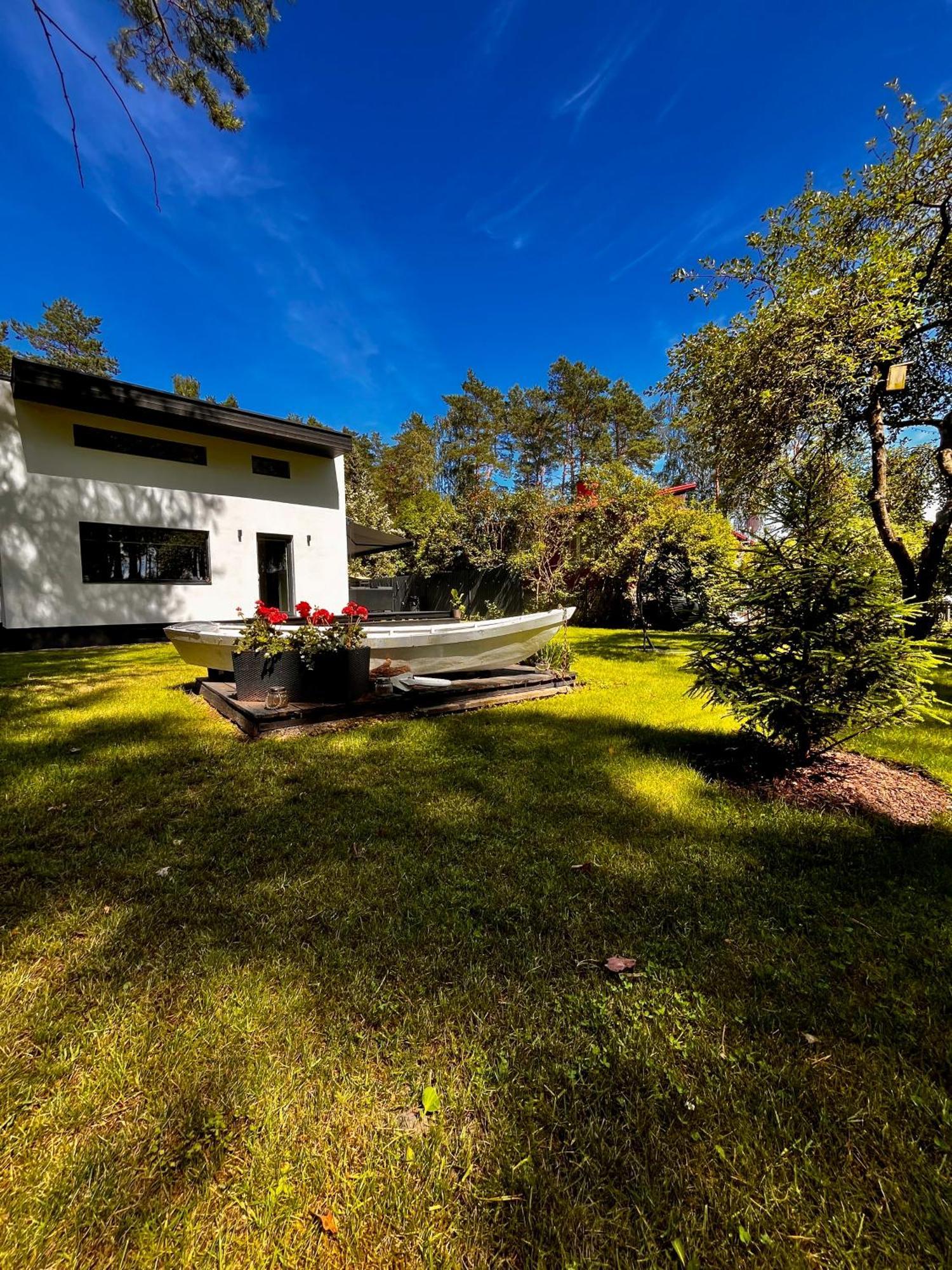 - Close To The Sea And Villa *