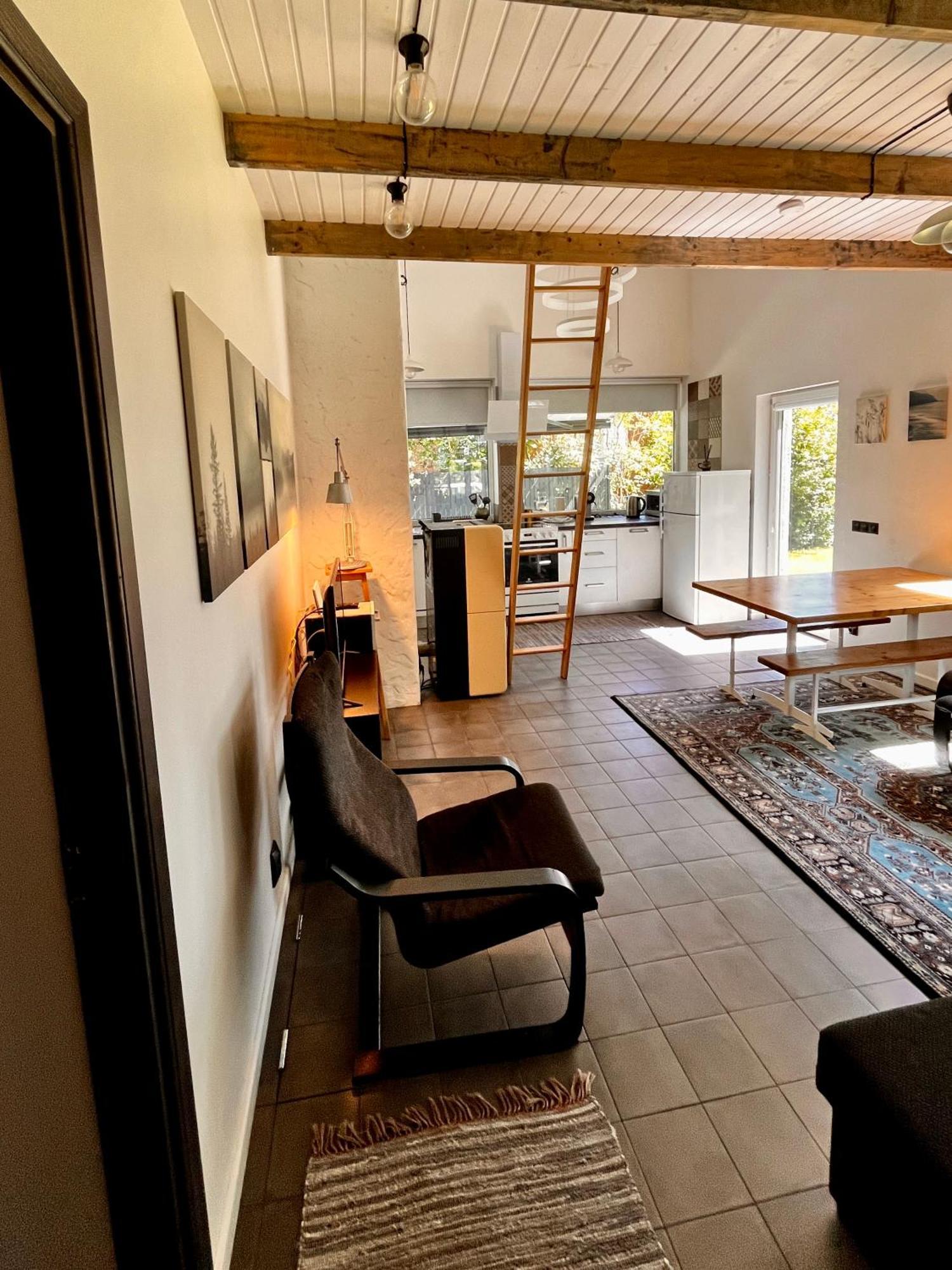 - Close To The Sea And Villa Gauja (Carnikava)